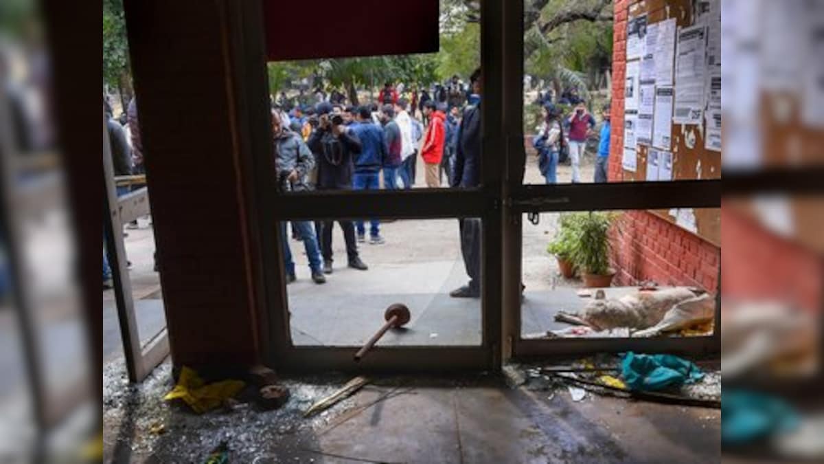 JNU violence: 18, including students' union president, injured after masked men run amok on campus; Oppn slams 'hooliganism,' Amit Shah orders inquiry