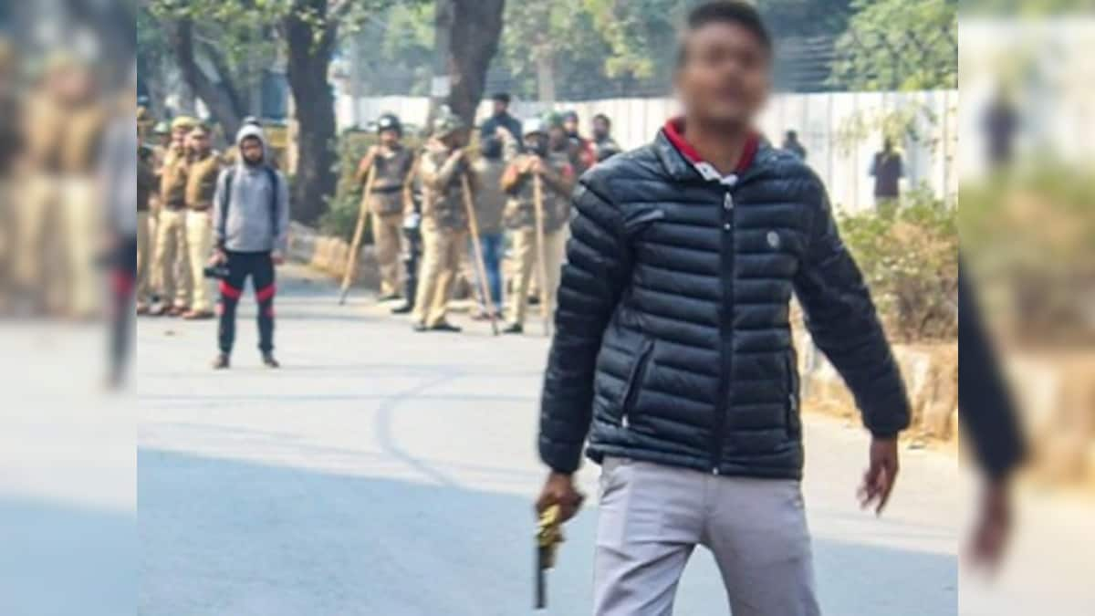 Jamia firing: Delhi Police's Crime Branch arrests 25-year-old wrestler from Uttar Pradesh for supplying weapon to shooter