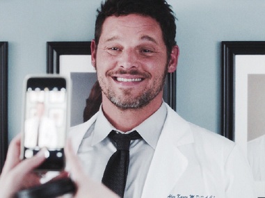 Grey's Anatomy veteran cast member Justin Chambers quits show after 15 years; calls it an 'extraordinary ride' Grey's Anatomy veteran cast member Justin Chambers quits show after 15 years; calls it an 'extraordinary ride'
