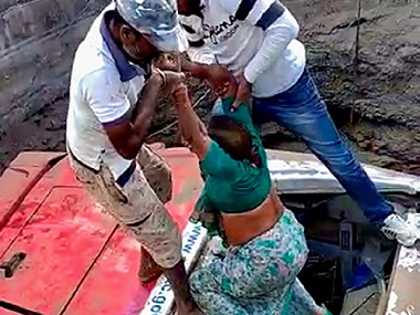 Atleast 20 dead, 18 injured in Maharashtra's Nashik after bus, autorickshaw collide, fall into well Atleast 20 dead, 18 injured in Maharashtra's Nashik after bus, autorickshaw collide, fall into well