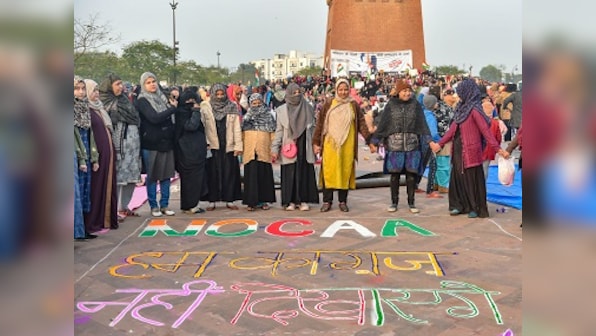 FIR against 21 named, hundreds of unnamed people for raising inflammatory slogans, blocking traffic during anti-CAA protest in Lucknow