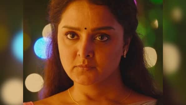 Prathi Poovankozhi movie review: Manju Warrier and a brilliantly beautiful rage make up for scanty, confused writing