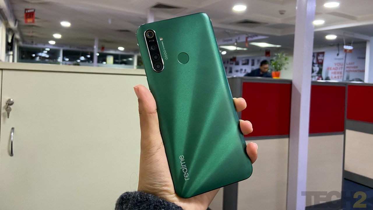 Realme 5i first impressions: Scratch-resistant design and 5,000 mAh battery are its real attraction at Rs 8,999 Realme 5i first impressions: Scratch-resistant design and 5,000 mAh battery are its real attraction at Rs 8,999