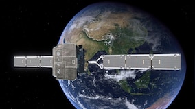 NASA, ESA joint solar orbiter mission launched; to study, photograph Sun's polar region