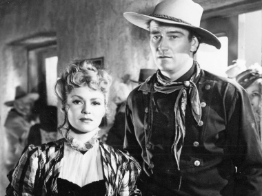John Ford's Stagecoach responded to socialist spirit of 30s America, pitted outcasts against the respectable John Ford's Stagecoach responded to socialist spirit of 30s America, pitted outcasts against the respectable