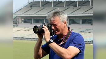 Steve Waugh back at Eden Gardens...as a photographer during Bengal-Delhi Ranji Trophy match
