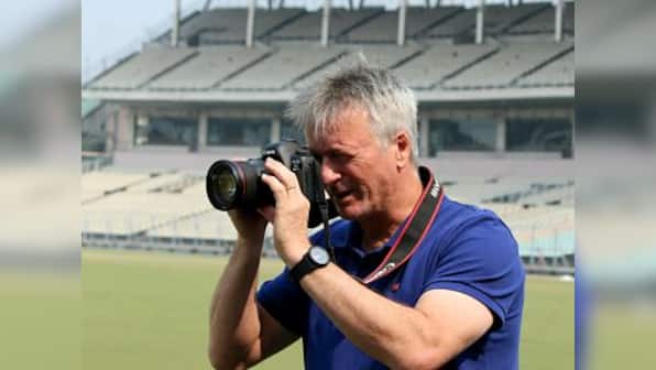 Steve Waugh back at Eden Gardens...as a photographer during Bengal-Delhi Ranji Trophy match