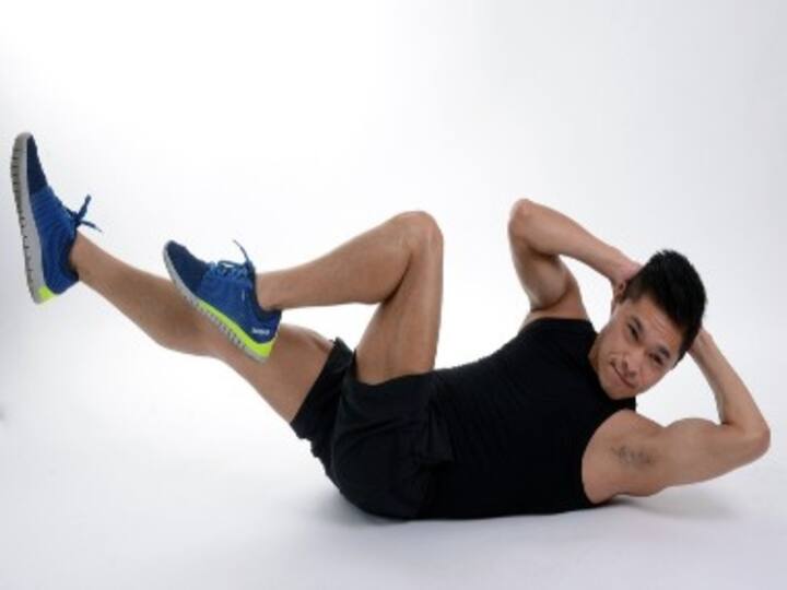 Ab workout part 1: Upper ab exercises for a flat stomach or a six-pack