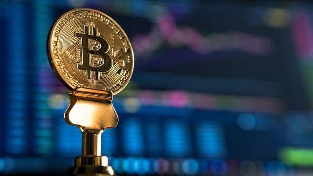 Cryptocurrency Bitcoin breaks above $20,000 barrier for the first time ever while ethereum and XRP also gain