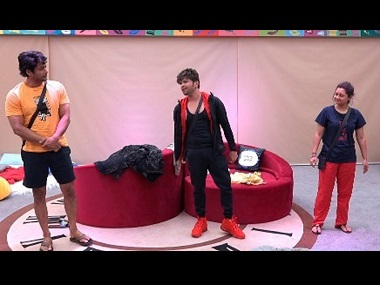 Bigg Boss 13 Day 110 highlights: Arti Singh, Sidharth Shukla clarify 'fixed deposit' controversy with Salman Khan Bigg Boss 13 Day 110 highlights: Arti Singh, Sidharth Shukla clarify 'fixed deposit' controversy with Salman Khan