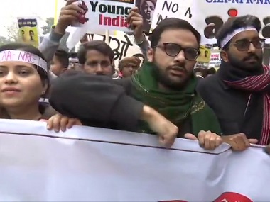 Anti-CAA, NRC protests: Led by Umar Khalid, students from various universities march from Delhi’s Mandi House to Jantar Mantar Anti-CAA, NRC protests: Led by Umar Khalid, students from various universities march from Delhi’s Mandi House to Jantar Mantar