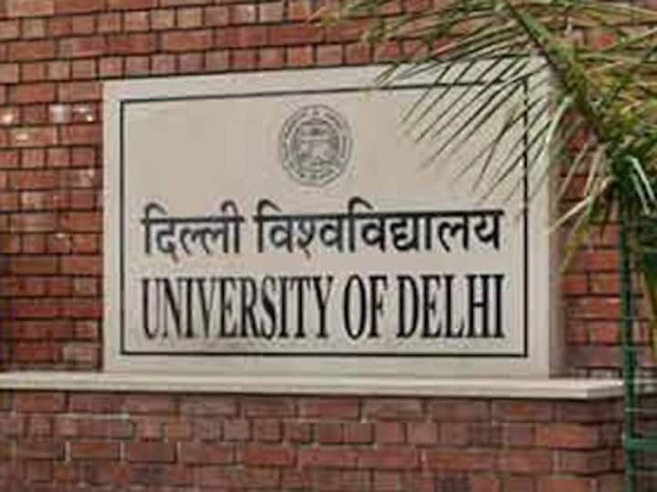 Delhi University won't conduct second and fourth semester exams for UG courses; students to be evaluated on basis of internal assessment, previous semester's scores