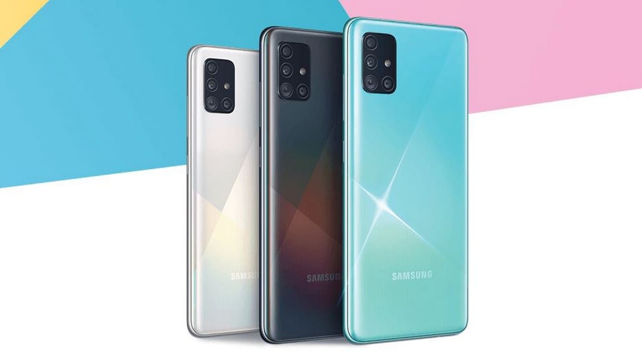 Compare Realme 6 Vs Samsung Galaxy A51 Price Specs Review Gadgets Now