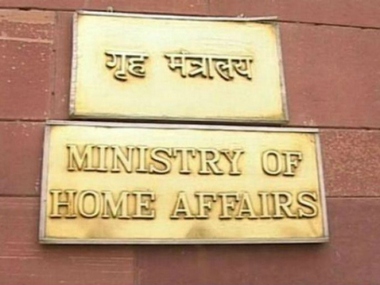 MHA 'fact-checks' report suggesting Aadhaar or passport required for NPR, but confusion over 'voluntary' furnishing of ID prevails MHA 'fact-checks' report suggesting Aadhaar or passport required for NPR, but confusion over 'voluntary' furnishing of ID prevails