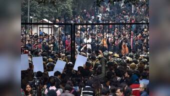 JNU violence: VC calls for putting 'past behind' even as Delhi Police names Aishe Ghosh in FIRs; Mumbai's Gateway of India protests called off