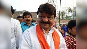 Kailash Vijayvargiya says suspicious of workers' nationality because of 'strange' eating habits; Opposition says comments reflect BJP's racist, communal mindset