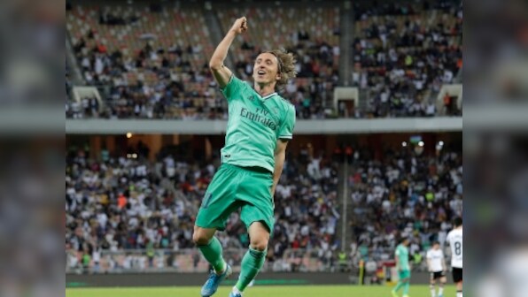 Spanish Super Cup: Real Madrid boss Zinedine Zidane packs midfield with five players to register 3-1 win over Valencia in semi-final