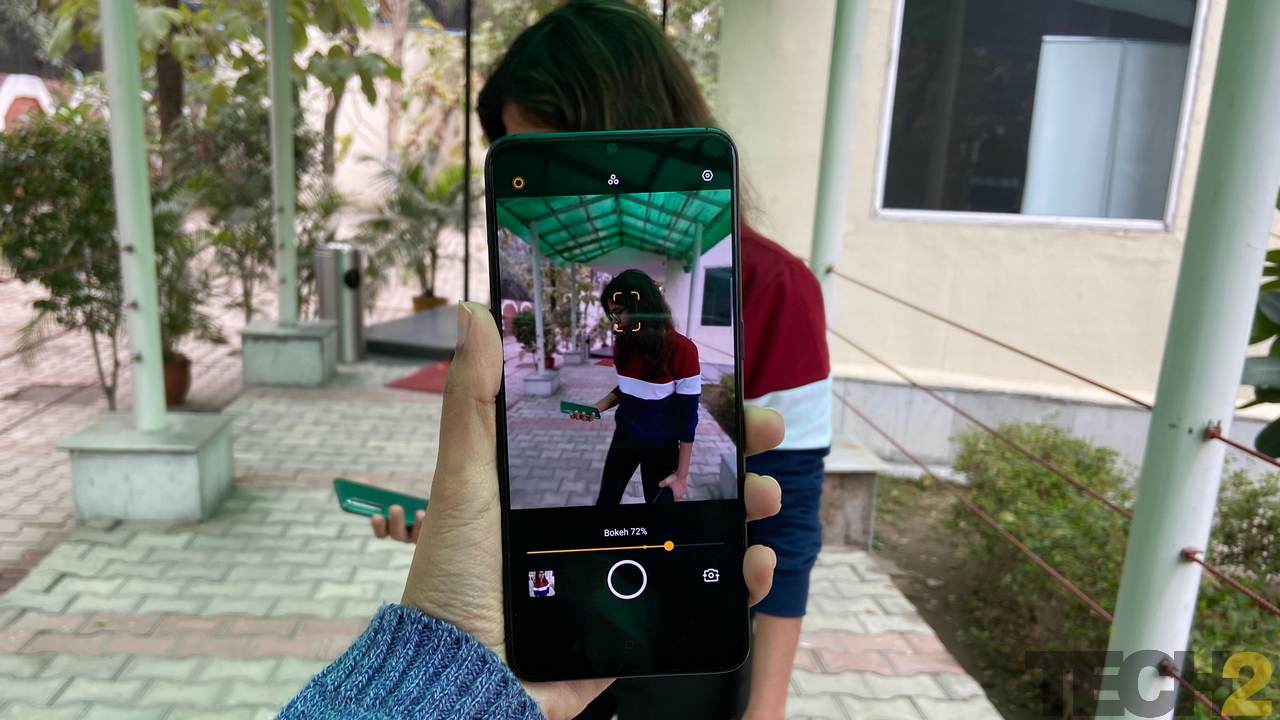 Oppo F15 rear camera has a toggle to adjust the amount of blurr in portrait mode. Image: tech2/Nandini Yadav