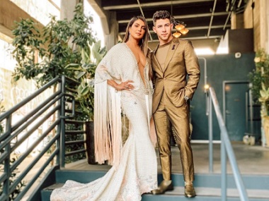 Grammys 2020: Priyanka Chopra Jonas stuns in Ralph and Russo gown, pays tribute to Kobe Bryant's jersey number Grammys 2020: Priyanka Chopra Jonas stuns in Ralph and Russo gown, pays tribute to Kobe Bryant's jersey number