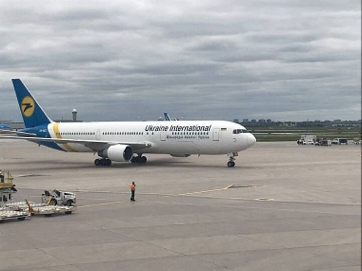 Iran: Ukrainian plane with 180 passengers onboard crashes in Tehran shortly after take-off; no casualties reported so far