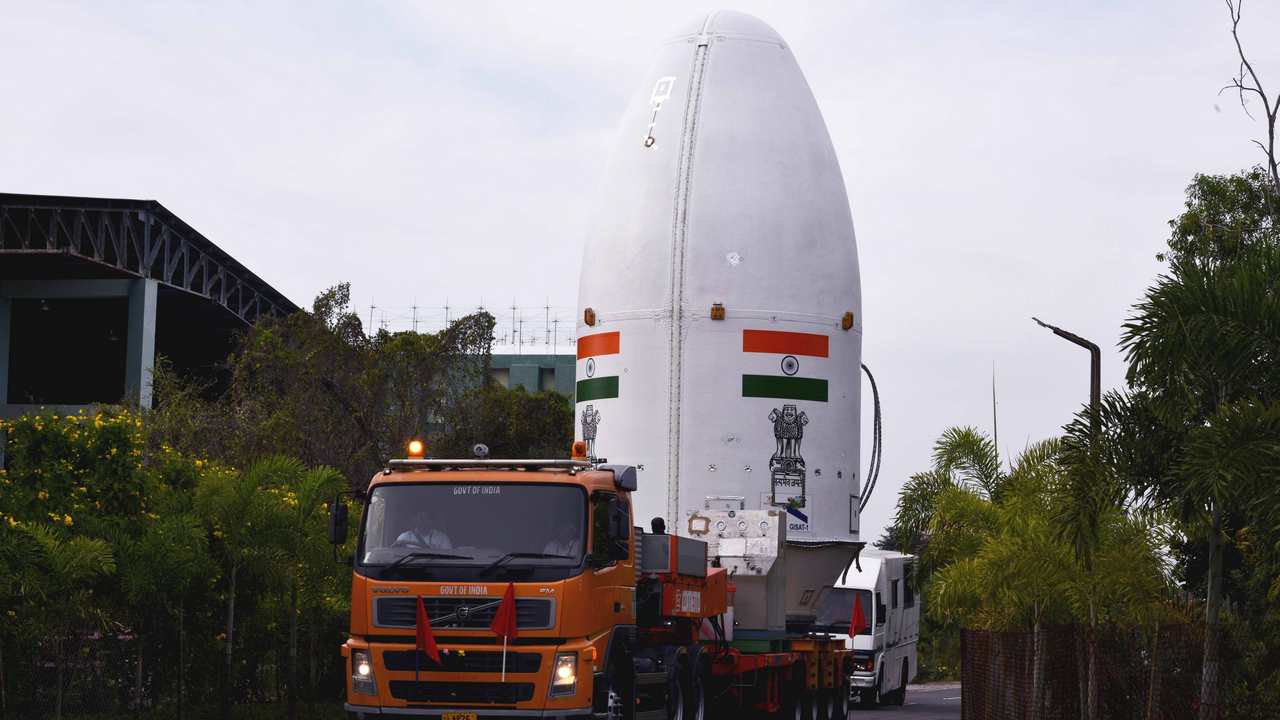 GISAT-1 launch: ISRO to use GSLV-F10 to launch first Geo Imaging Satellite on 5 March at 05.43 pm IST GISAT-1 launch: ISRO to use GSLV-F10 to launch first Geo Imaging Satellite on 5 March at 05.43 pm IST