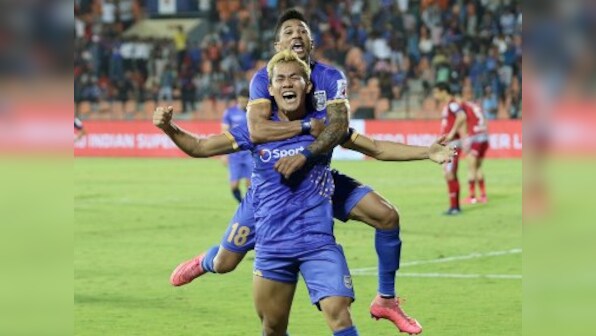 ISL 2019-20: All-guns-blazing Mumbai City FC keep playoffs hopes alive with inspired performance against Jamshedpur FC