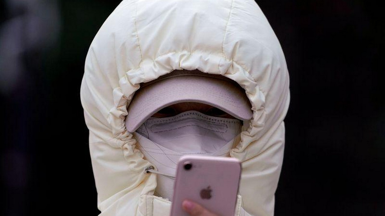 EU privacy rulebook creates no obstacles to curb coronavirus epidemic; mass smartphone tracking a no-no EU privacy rulebook creates no obstacles to curb coronavirus epidemic; mass smartphone tracking a no-no