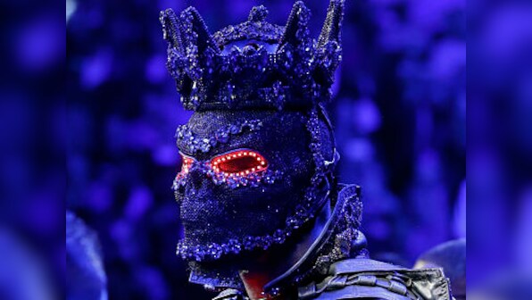 Deontay Wilder says his elaborate pre-fight costume, which weighed 40 pounds, wore him down before Tyson Fury did