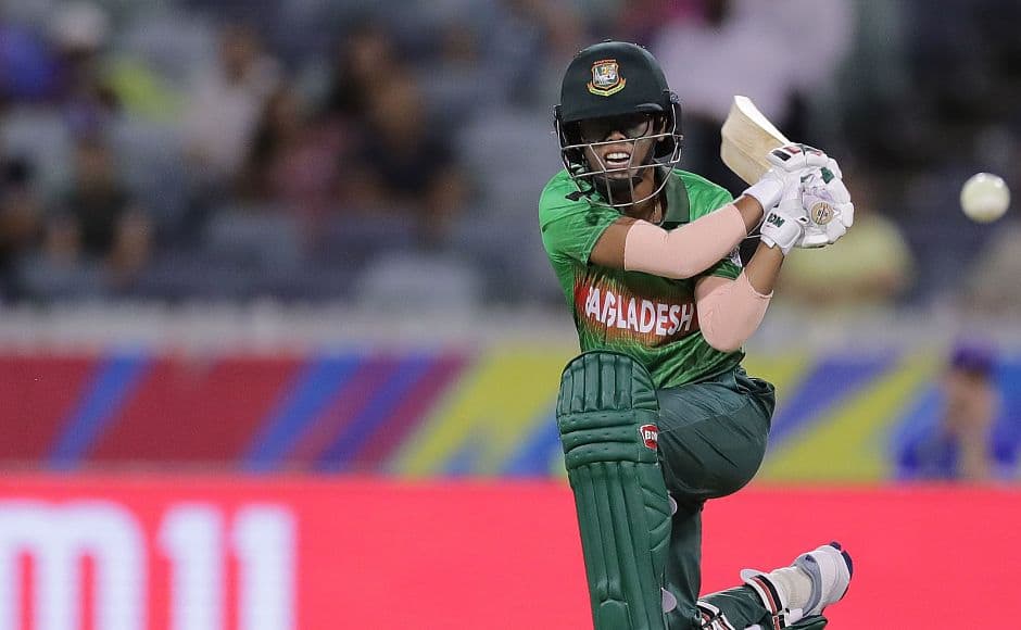 Fahima Khatun in action during Bangladesh’s run-chase. ICC Media