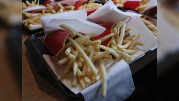 Licence to overeat: 5 reasons behind your unhealthy eating habits