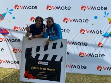 Top YouTubers Bhuvan Bam and Ashish Chanchlani first time collaborate for VMate Holi movie Top YouTubers Bhuvan Bam and Ashish Chanchlani first time collaborate for VMate Holi movie