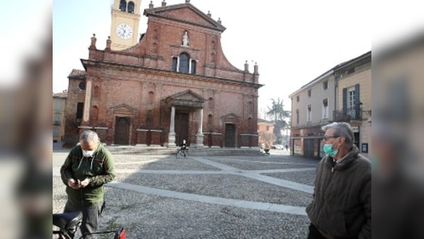 Italy becomes frontline in global outbreak of coronavirus with 11 deaths; spread of disease 'inevitable' in US, warn health officials