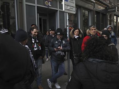 Champions League: Juventus' travelling fans mingle calmly in Lyon even as coronavirus fears dampen spirits Champions League: Juventus' travelling fans mingle calmly in Lyon even as coronavirus fears dampen spirits