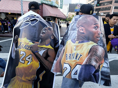 Los Angeles honours late NBA legend Kobe Bryant and daughter Gianna with public memorial Los Angeles honours late NBA legend Kobe Bryant and daughter Gianna with public memorial