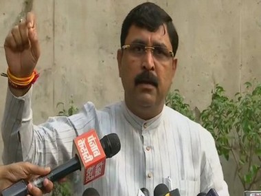 Independent Haryana MLA threatens to withdraw support to Manohar Lal Khattar govt, alleges corruption in cooperative sugar mills Independent Haryana MLA threatens to withdraw support to Manohar Lal Khattar govt, alleges corruption in cooperative sugar mills