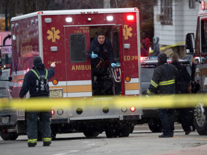 Brewery employee kills five in Milwaukee's Molson Coors complex before taking own life; Donald Trump expresses condolences