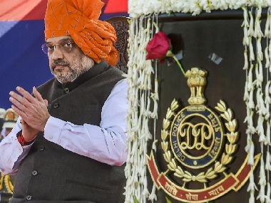 Amit Shah tells Delhi Police to deal with miscreants with firm hand and remain calm 'despite provocation' Amit Shah tells Delhi Police to deal with miscreants with firm hand and remain calm 'despite provocation'