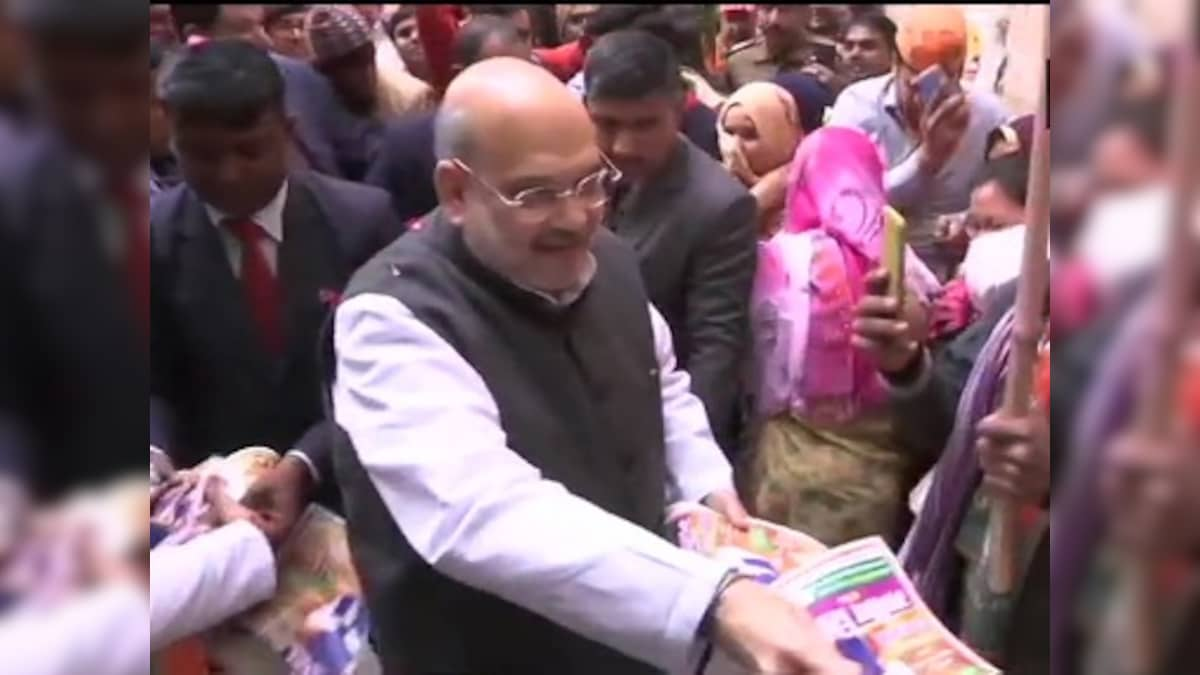 Delhi Assembly election: Arvind Kejriwal holds roadshows at Kirari, Mundka today; Amit Shah, JP Nadda conduct door-to-door campaigns week ahead of polls