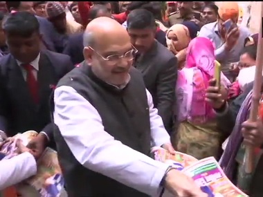 Delhi Assembly election: Arvind Kejriwal holds roadshows at Kirari, Mundka today; Amit Shah, JP Nadda conduct door-to-door campaigns week ahead of polls Delhi Assembly election: Arvind Kejriwal holds roadshows at Kirari, Mundka today; Amit Shah, JP Nadda conduct door-to-door campaigns week ahead of polls