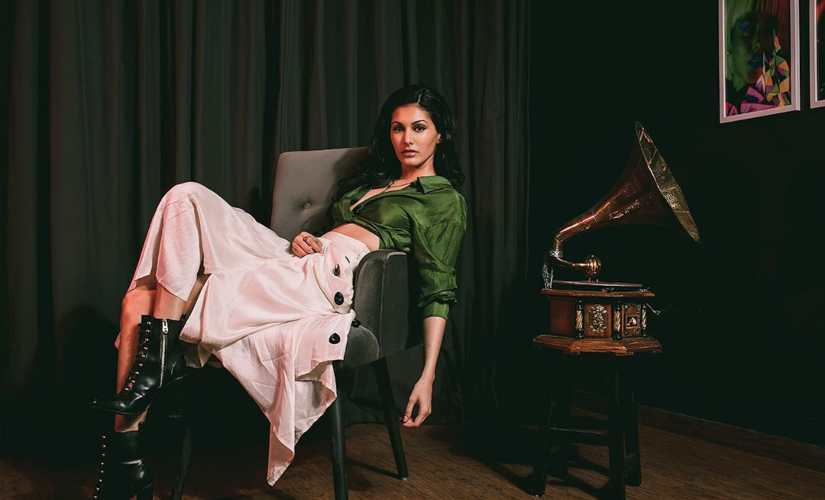 Amyra Dastur. Image from Twitter