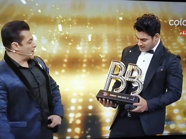 Sidharth Shukla wins Bigg Boss 13; Asim Riaz, Shehnaaz Gill declared runner ups and Paras Chhabra walks away with Rs 10 lakh Sidharth Shukla wins Bigg Boss 13; Asim Riaz, Shehnaaz Gill declared runner ups and Paras Chhabra walks away with Rs 10 lakh