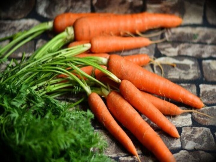 From salt water gargle to eating carrots, here are 5 home remedies to deal with tonsil stones
