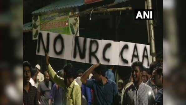 Anti-CAA protest in Chennai snowballs into chaos, four cops injured; Opposition, including DMK, condemn police force against agitators