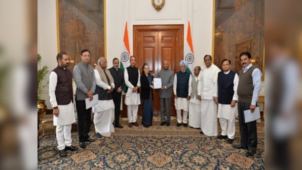 Delhi violence: Sonia Gandhi-led Congress delegation urges Ram Nath Kovind to call for Amit Shah's resignation over 'abdication of duty'
