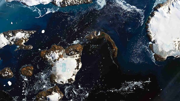 After high temperatures recorded in Antarctica, NASA images show continent's brown barren land
