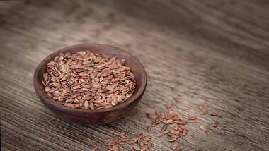 Lowers risk of heart diseases, helps in weight loss: All you need to know about benefits of flaxseeds