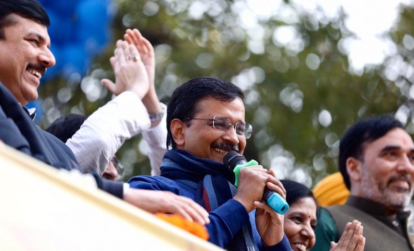 Delhi CM Arvind Kejriwal Swearing-in LIVE Updates: Teachers, bus marshalls among 50 people to share stage with Kejriwal; AAP chief to take oath soon - Firstpost