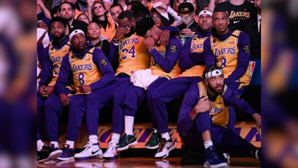 NBA: Roses, Usher, Boyz II Men, LeBron James speech and 24.8 seconds silence for Kobe Bryant as LA Lakers return to court
