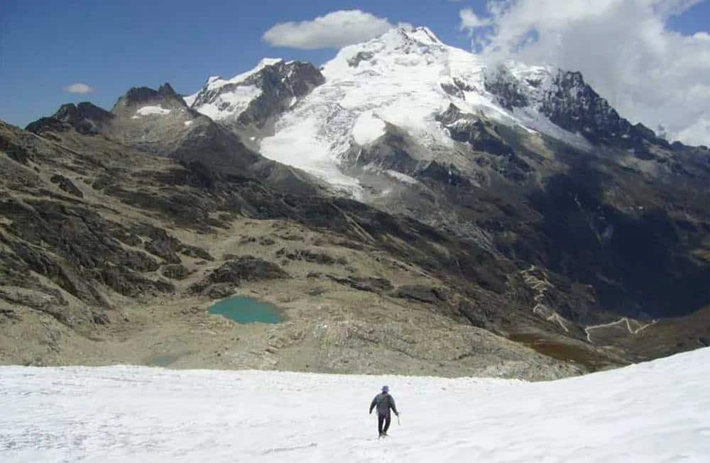 The Zongo Glacier, analyzed in this study, sits atop Bolivia’s Huanya Potosi Mountain. 