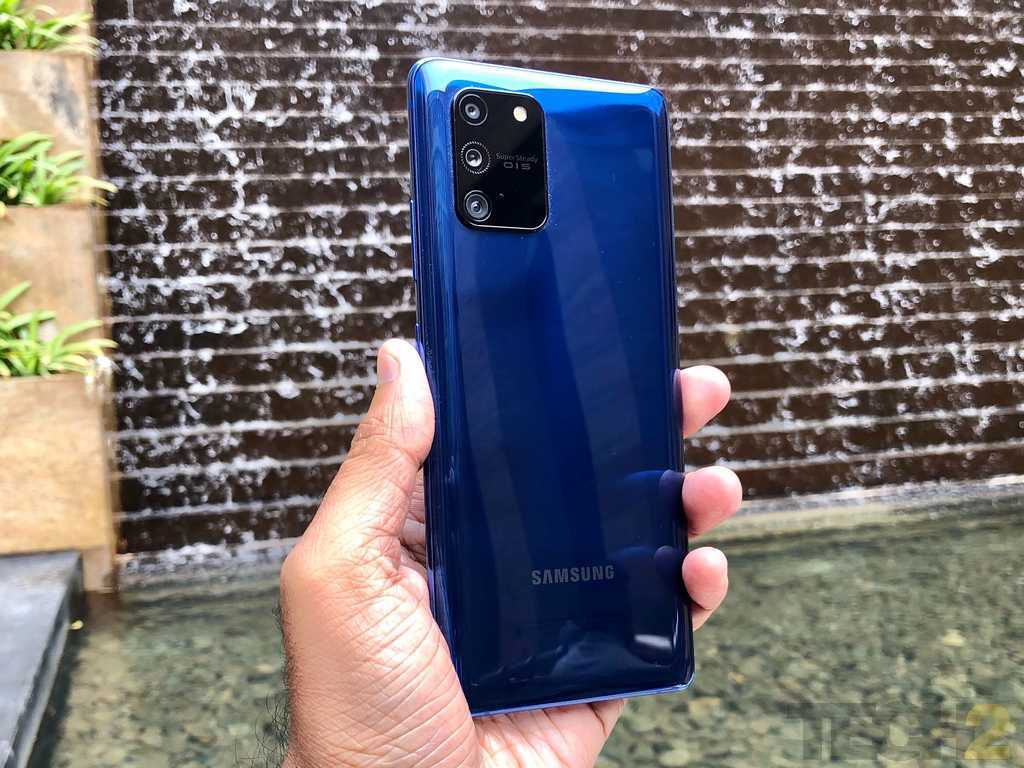 Samsung Galaxy S10 Lite review: The best response to the OnePlus hegemony-  Tech Reviews, Firstpost